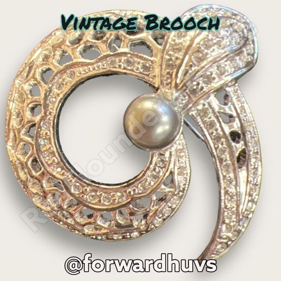 Bundle Sale 3 for $15 | Vintage Silver Tone Metal Brooch | Rhinestone - Faux Pea - Picture 6 of 8